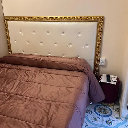 Bed and Breakfast Rosy Νάπολη